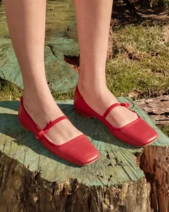 Frances Valentine Jude Mary Jane Flat> Flats